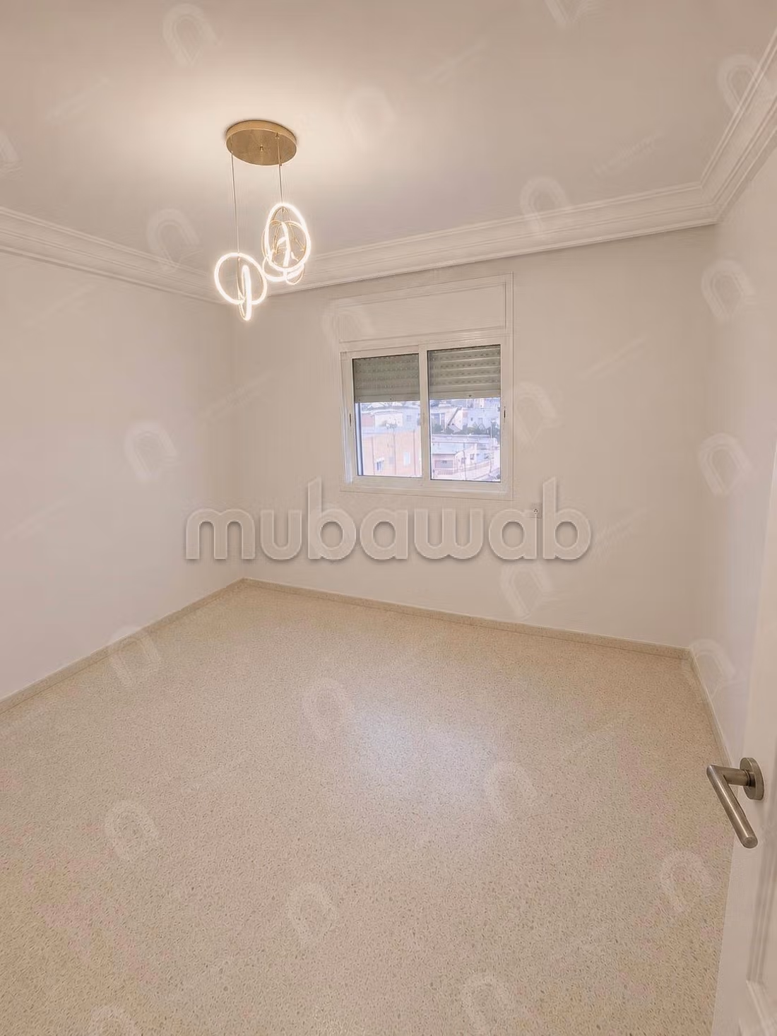 A vendre un appartement S2 hst au bardo bouchouch