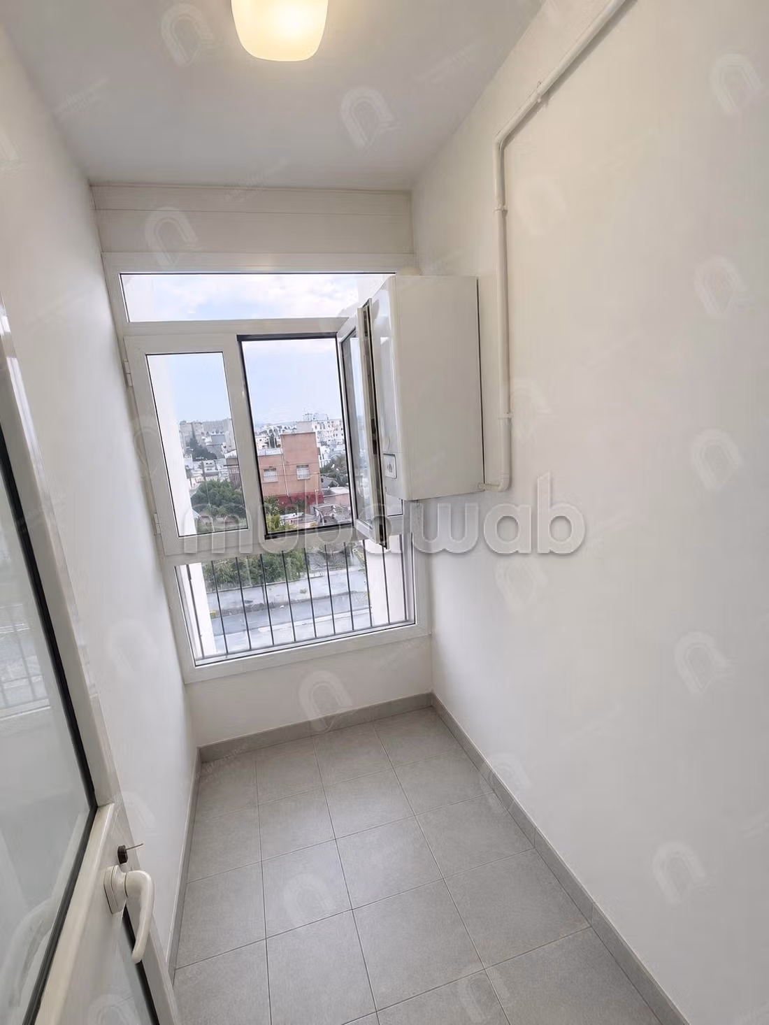 A vendre un appartement S2 hst au bardo bouchouch