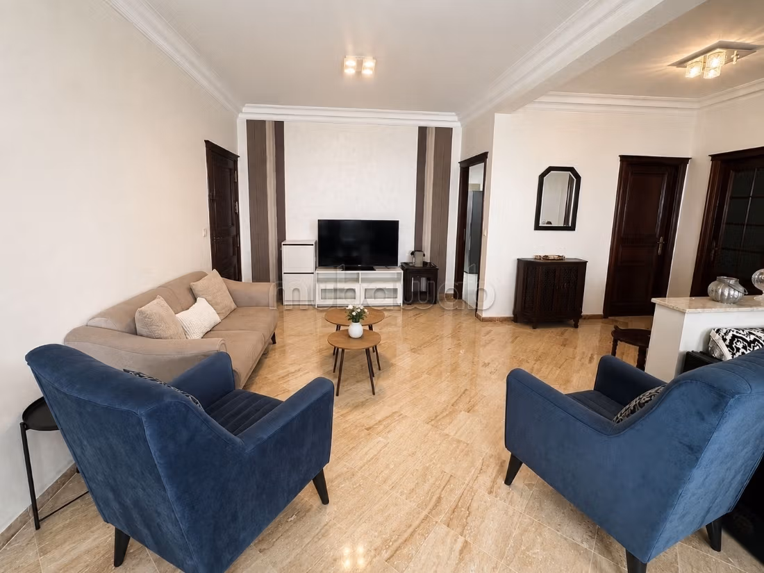 Superbe appartement traversant de 131 m² – Quartier des Hôpitaux — 2