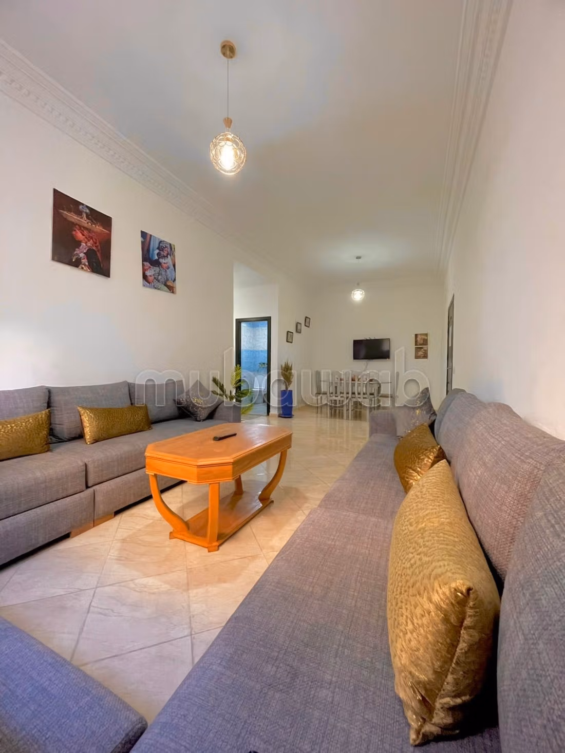 Affitto appartamento a Kasbah. Superficie 74 m². Camino e aria condizionata