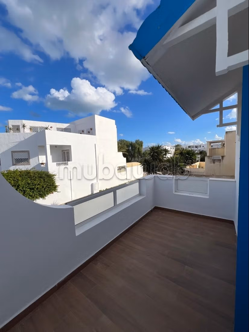 Duplex con piscina da affittare