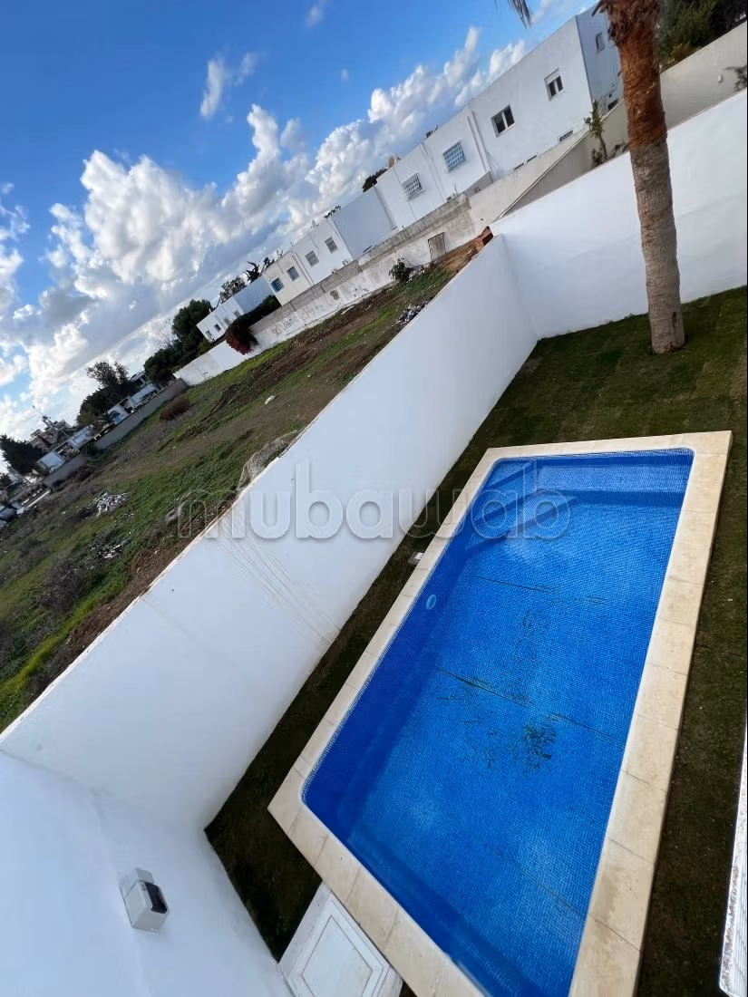 Duplex con piscina da affittare
