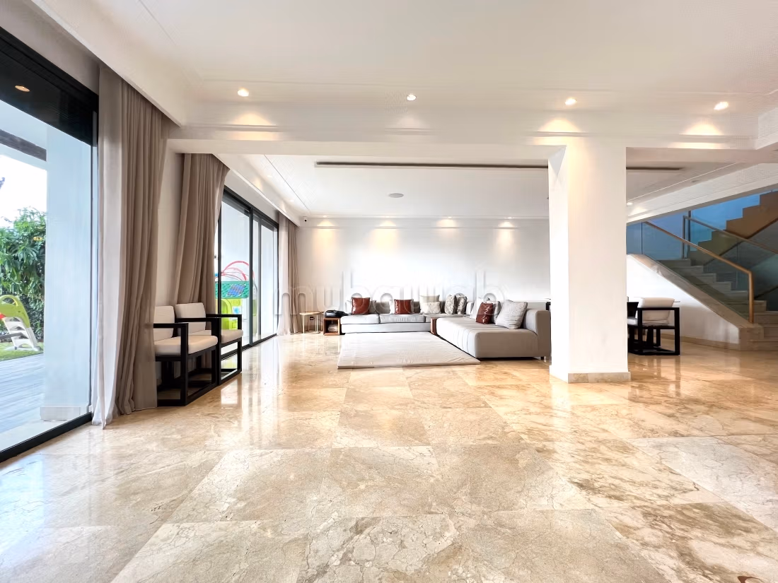Beautiful villa on the golf course with a magnificent view