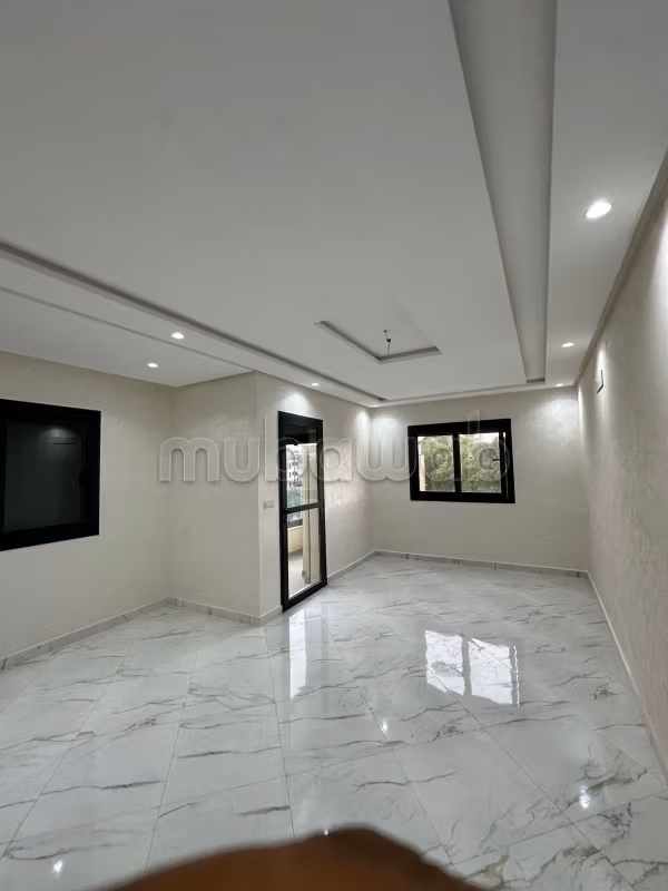 Appartement non meuble longue durée 
mojahidine