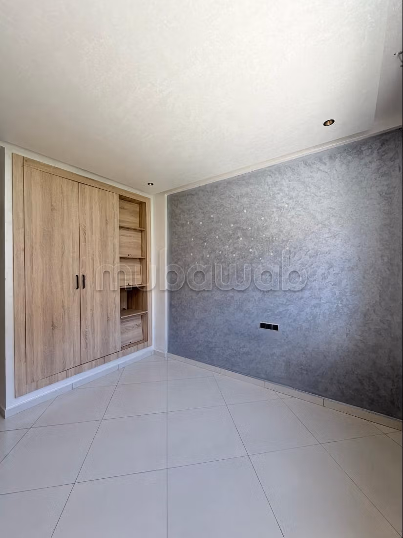 Appartement 91 m² à vendre – 3 chambres – Garage & Piscine – Du Golf — 3