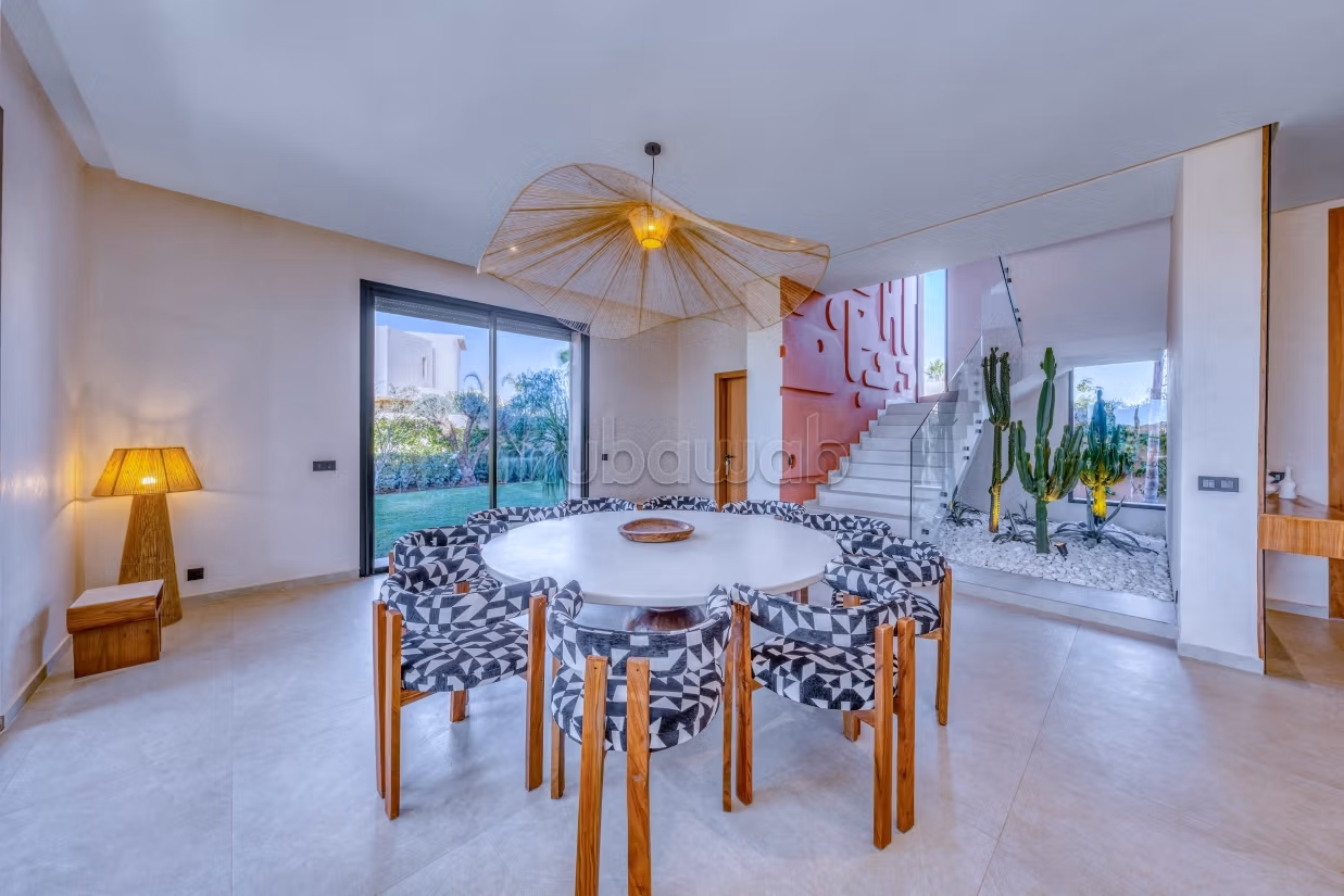 Villa nuova con 4 suite