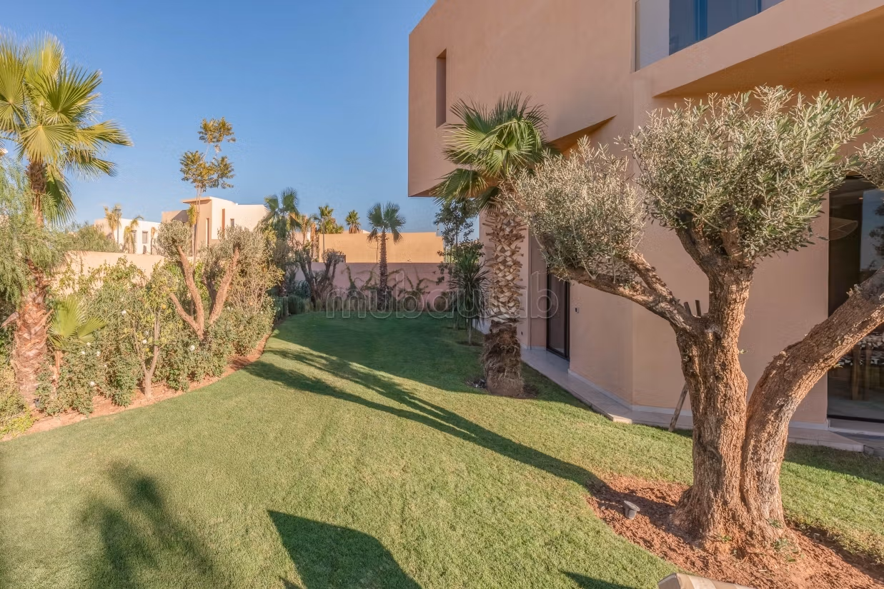 Villa nuova con 4 suite