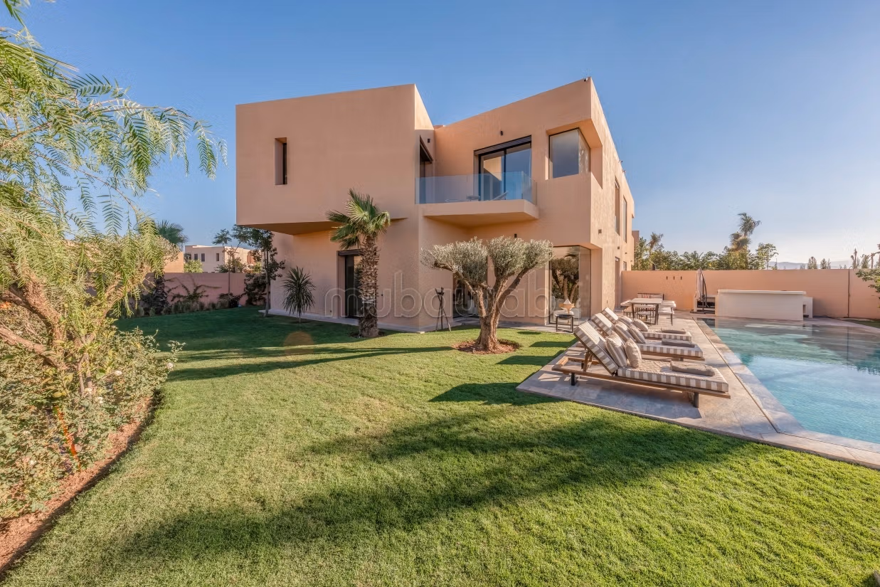 Villa nuova con 4 suite