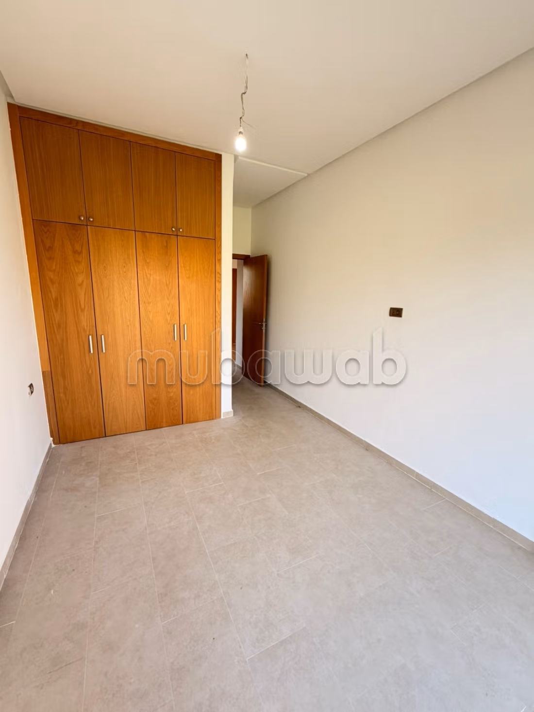 Appartement en location à Agdal. Surface de 90 m². Concierge et piscine — 5