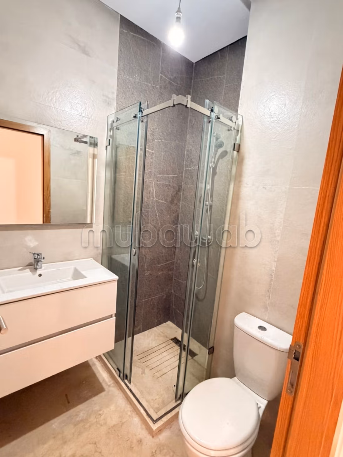 Appartement en location à Agdal. Surface de 90 m². Concierge et piscine — 6