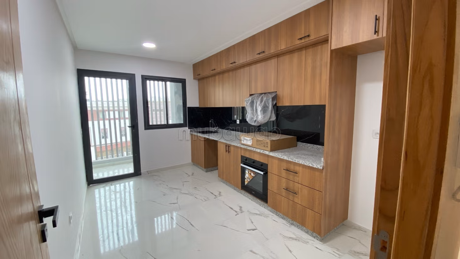 New high-end apartment in Tamesna
