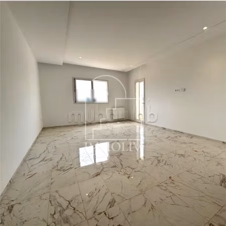 In vendita un appartamento S3 nuovo a Cité les Palmeraies