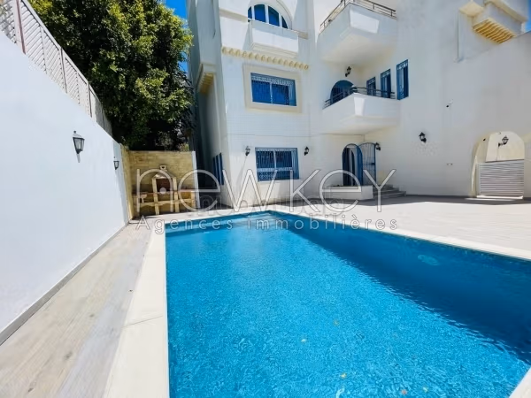 Villa Neuf S6 with pool in Gammarth