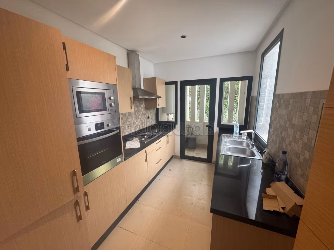 Très bel appartement en location à Ville Verte. 
3 chambres agréables
