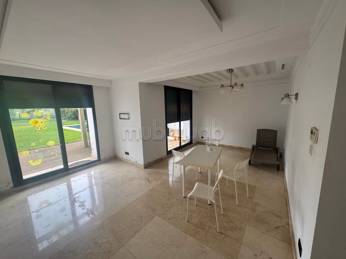 Très bel appartement en location à Ville Verte. 
3 chambres agréables — 2