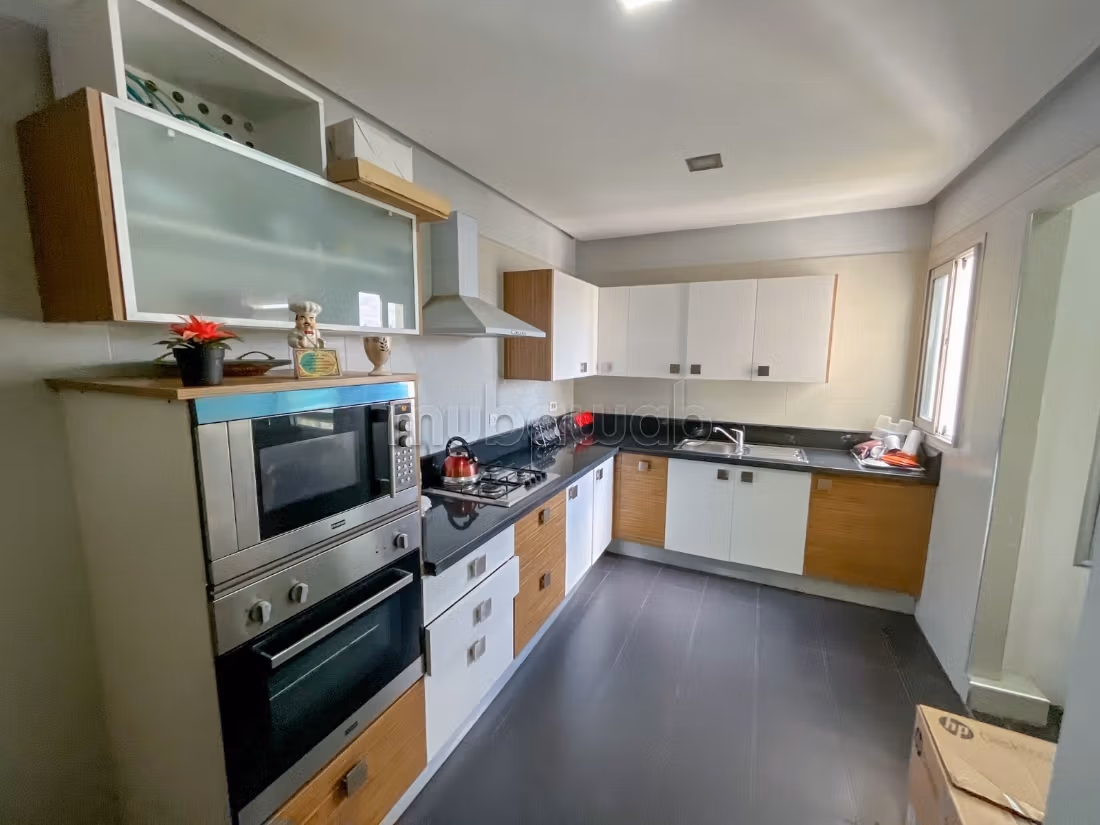 Appartement haut standing 164m² 5e étage piscine — 3