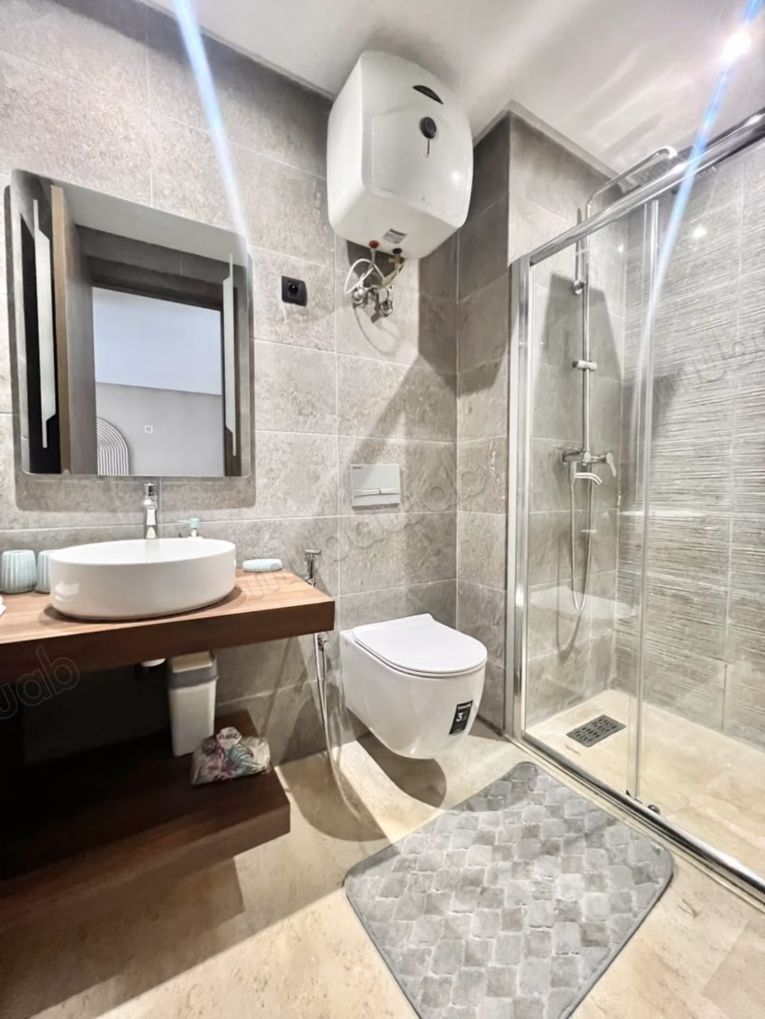 Studio meublé neuf – 55 m² 
Pres de Lycée Lyautey