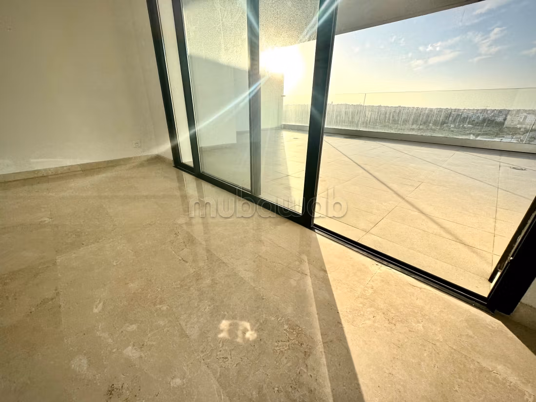 Cfc magnifique studio 80m2