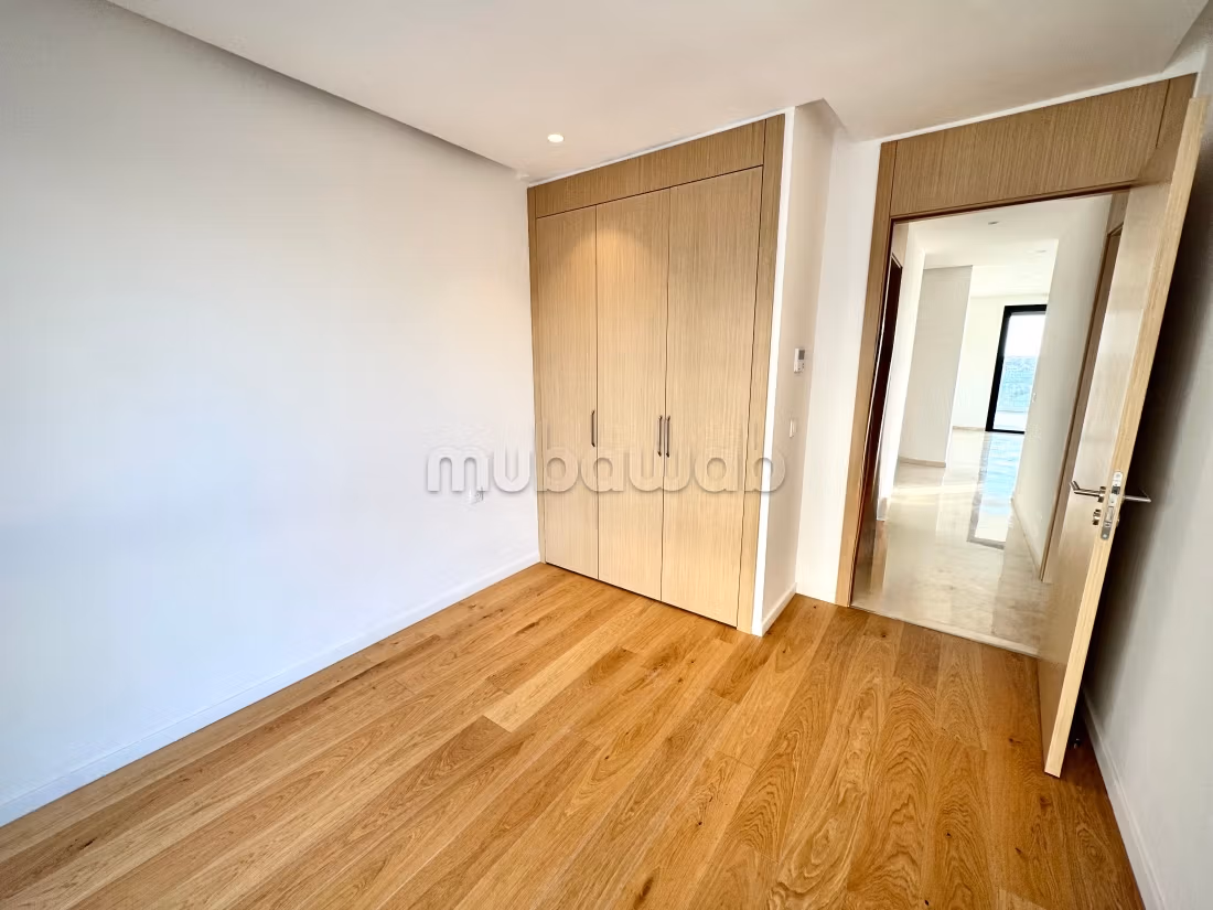 Cfc magnifique studio 80m2