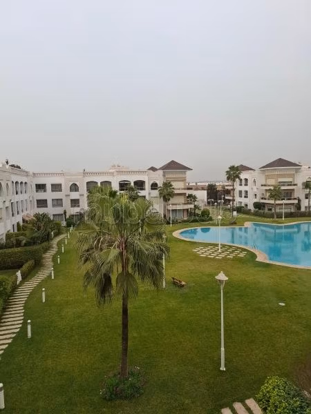 Appartement Rez de Jardin à Bouskoura Ville Verte