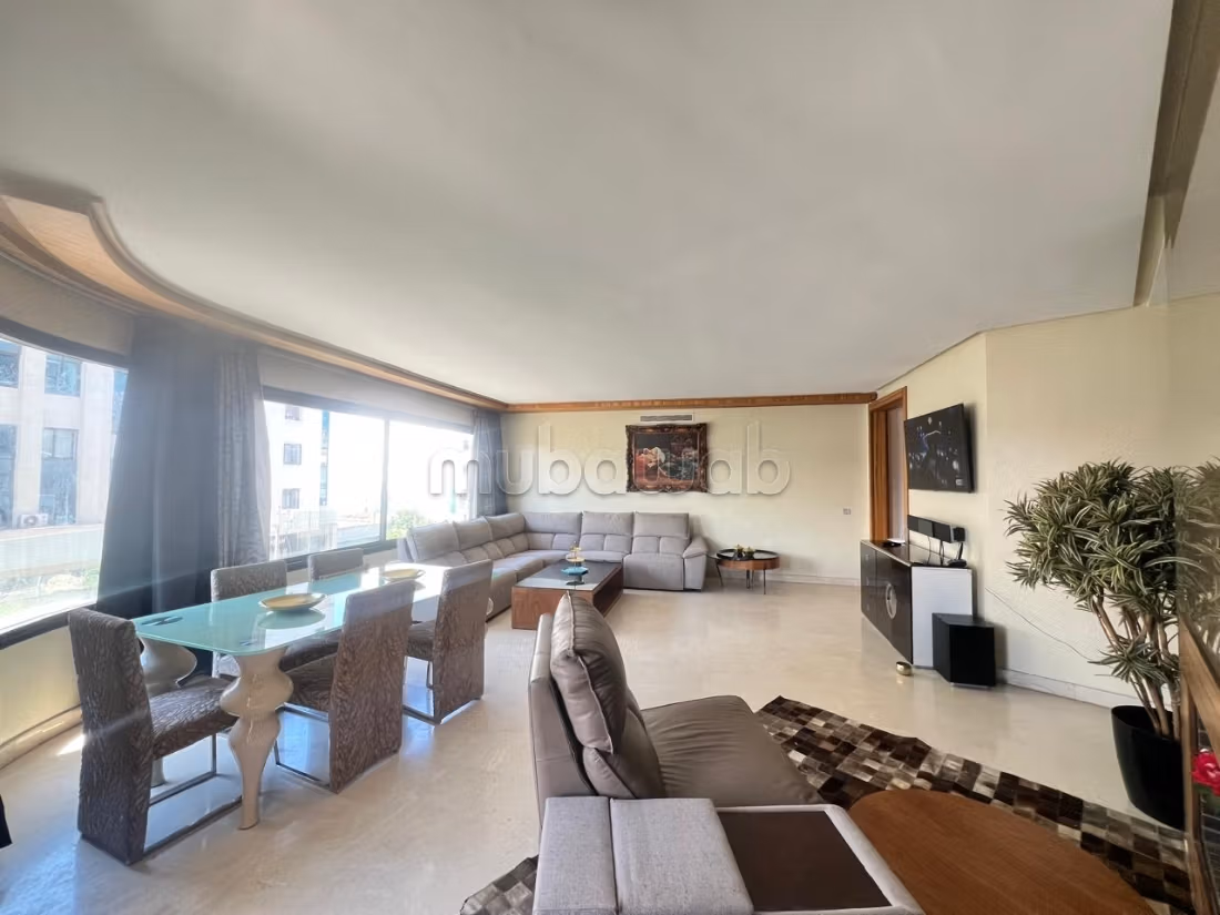 Magnificent furnished apartment for rent in Racine