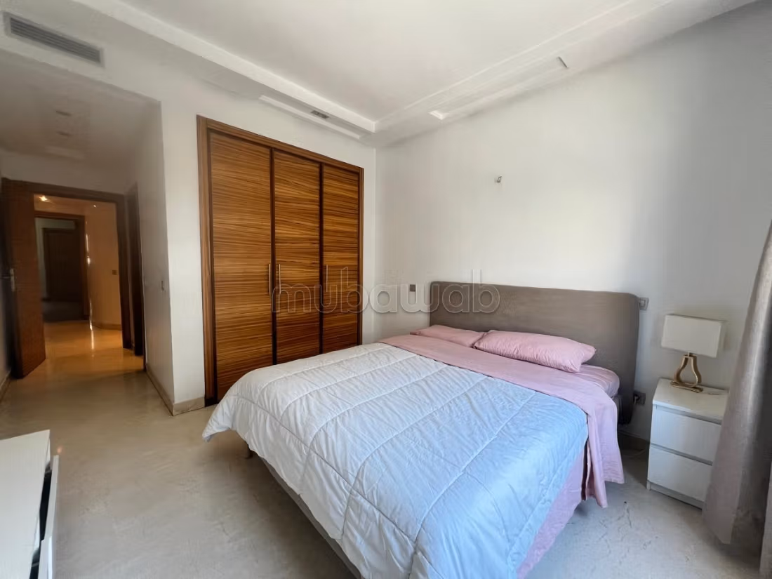 Magnificent furnished apartment for rent in Racine