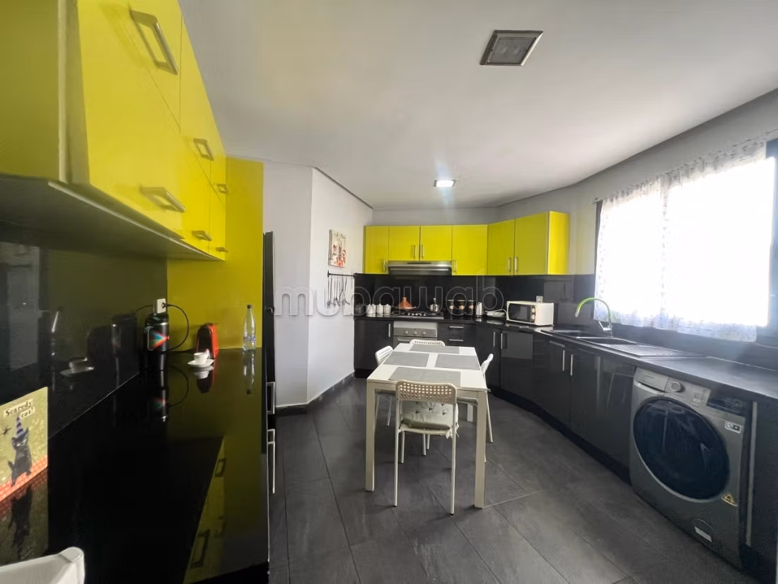 Magnificent furnished apartment for rent in Racine