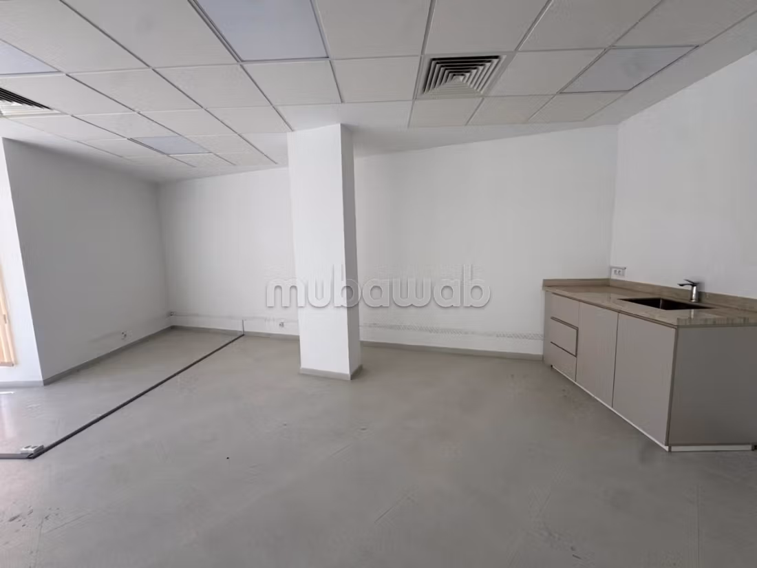 Bureau d'exception 83m² QUARTIER ADMINISTRATIF