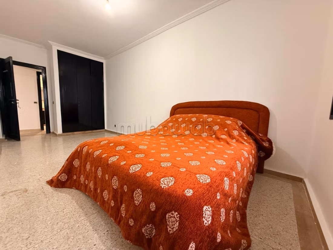Luxueux appartement à louer meublé sur ain Diab résidence fermée — 4