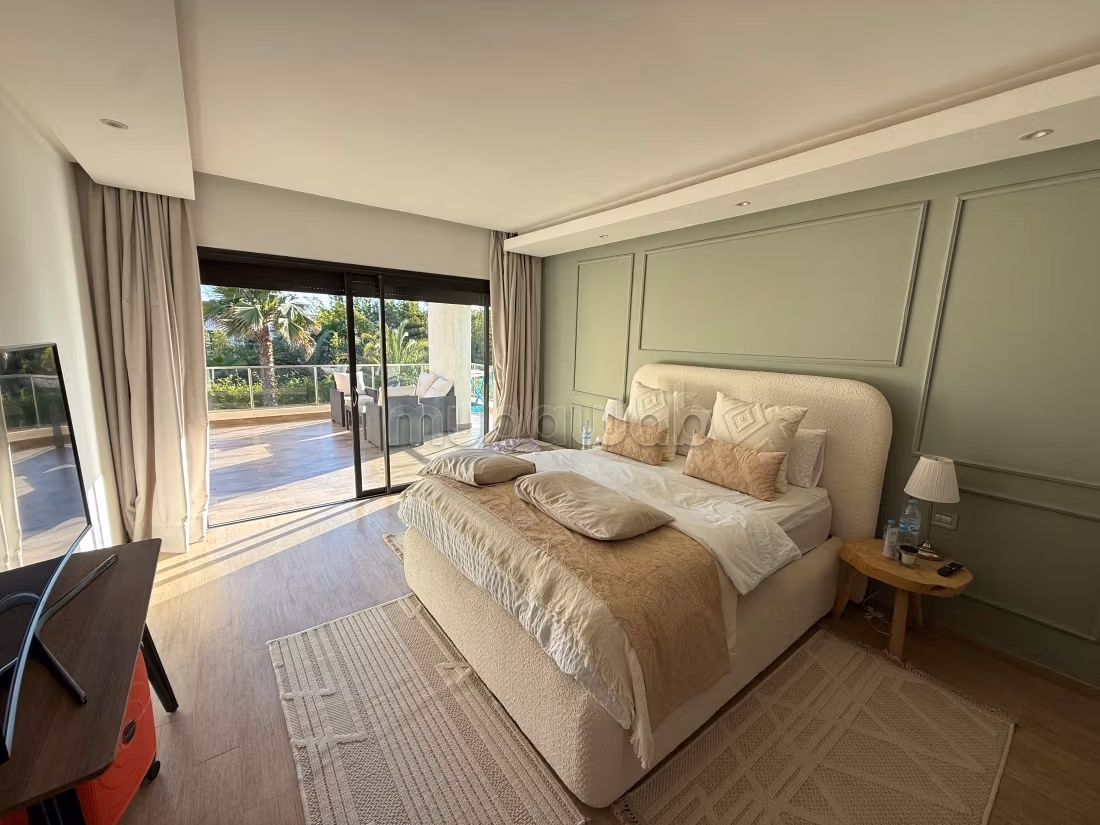 Vente d’une superbe villa sur plage des nations