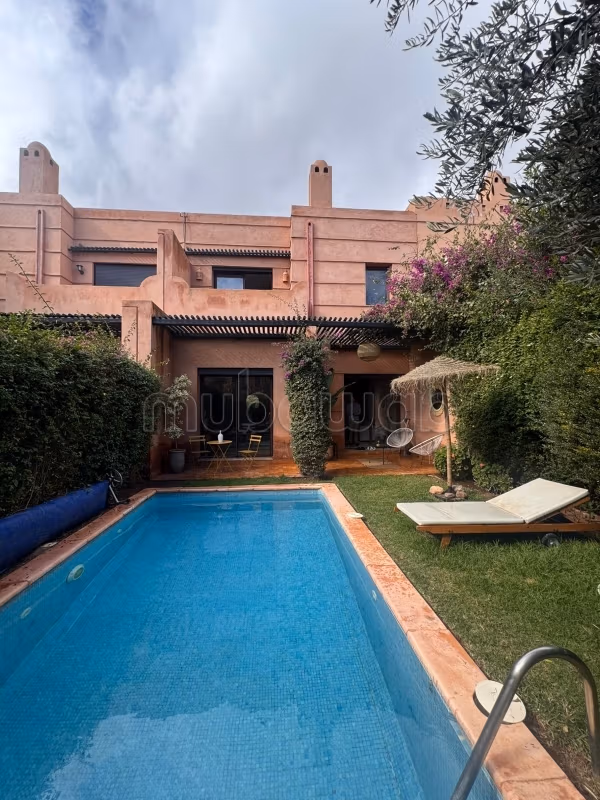 Somptueuse villa à louer à Route de l'Ourika. 3 pièces. Bien meublé