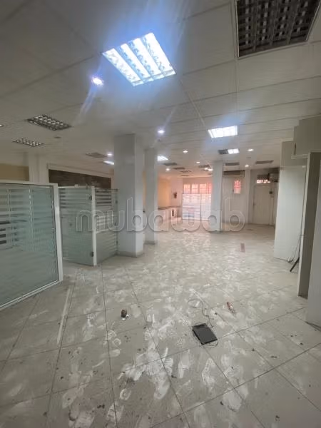 Bureaux à louer en Hassan Centre Ville.
Surface totale 135 m²