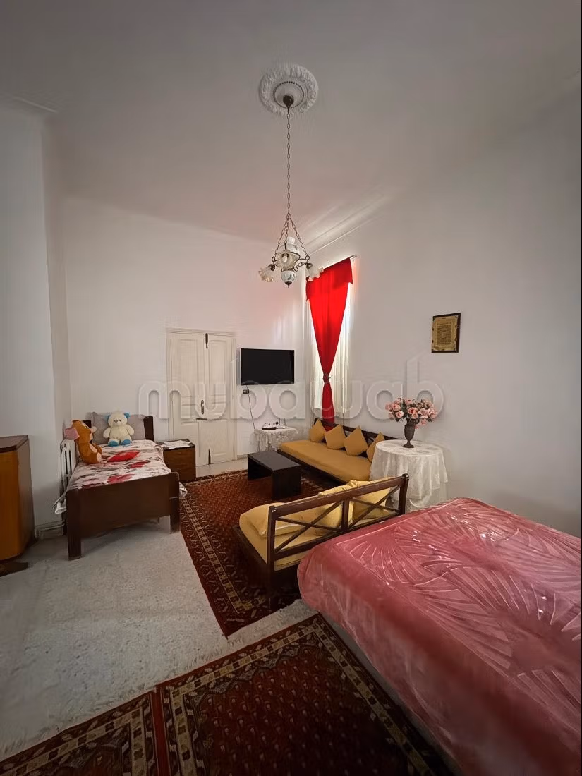 Casa in affitto a Merkez Kamoun. 3 belle camere da letto. Giardino, terrazzo