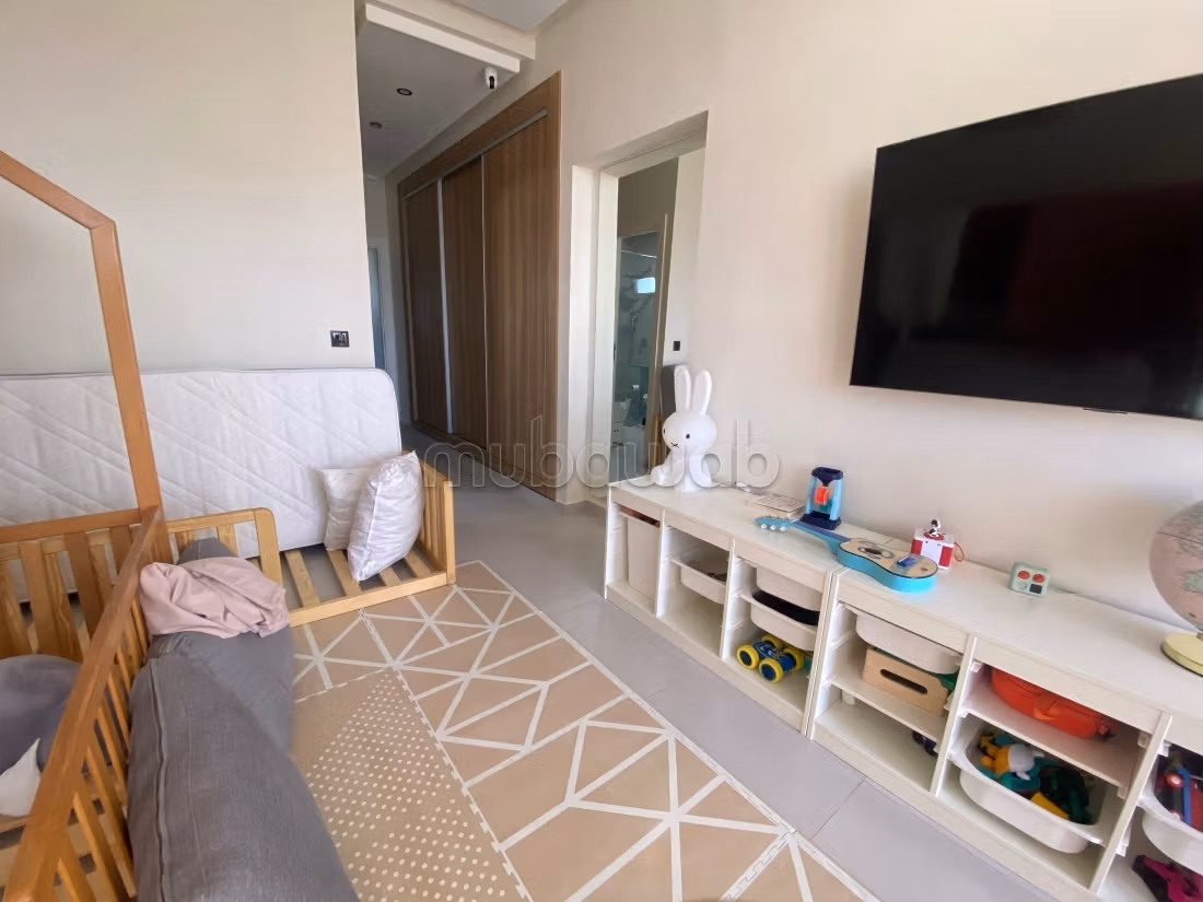 Mixed-use apartment on Bd d'Anfa