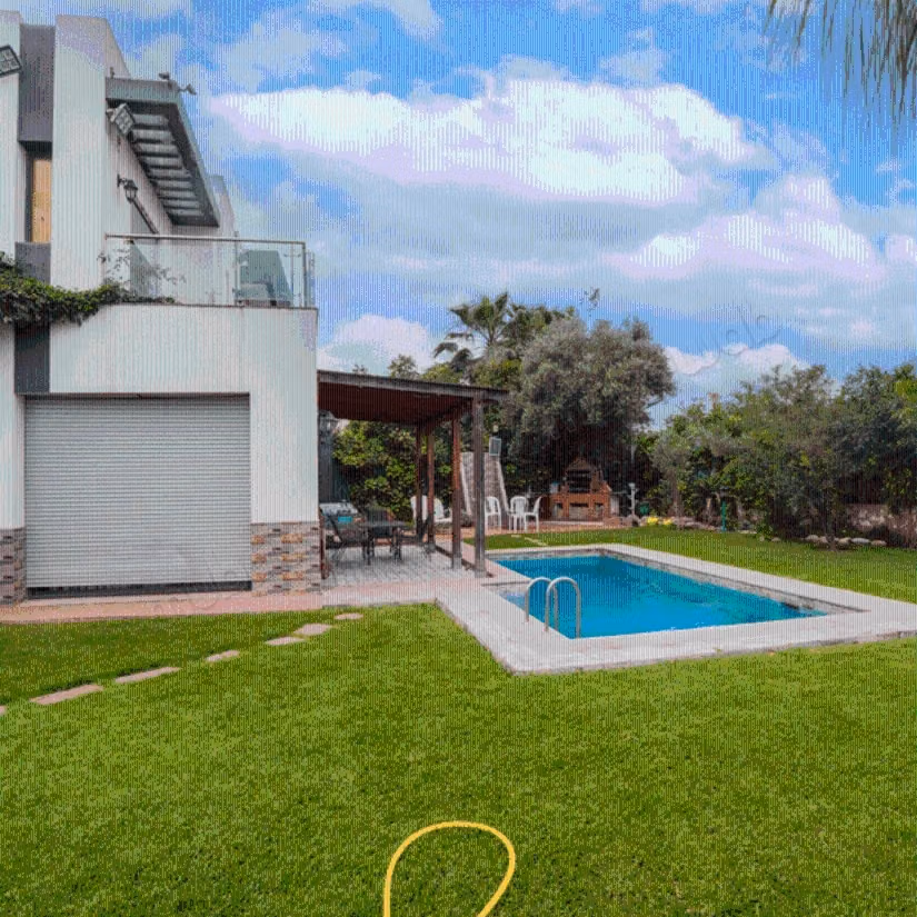 Villa à Vendre de 433.0 m² à Bouskoura, Parc Industriel Cfcim