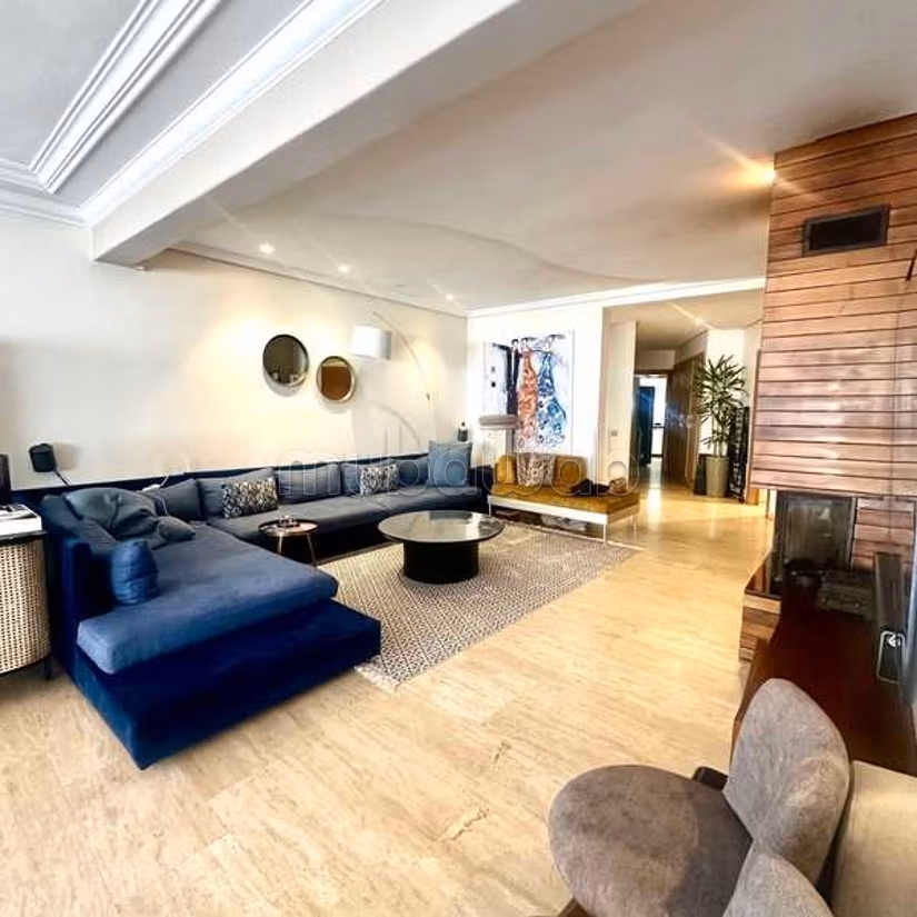 Appartement à Vendre de 227.0 m² à Casablanca, Triangle D'Or — 6