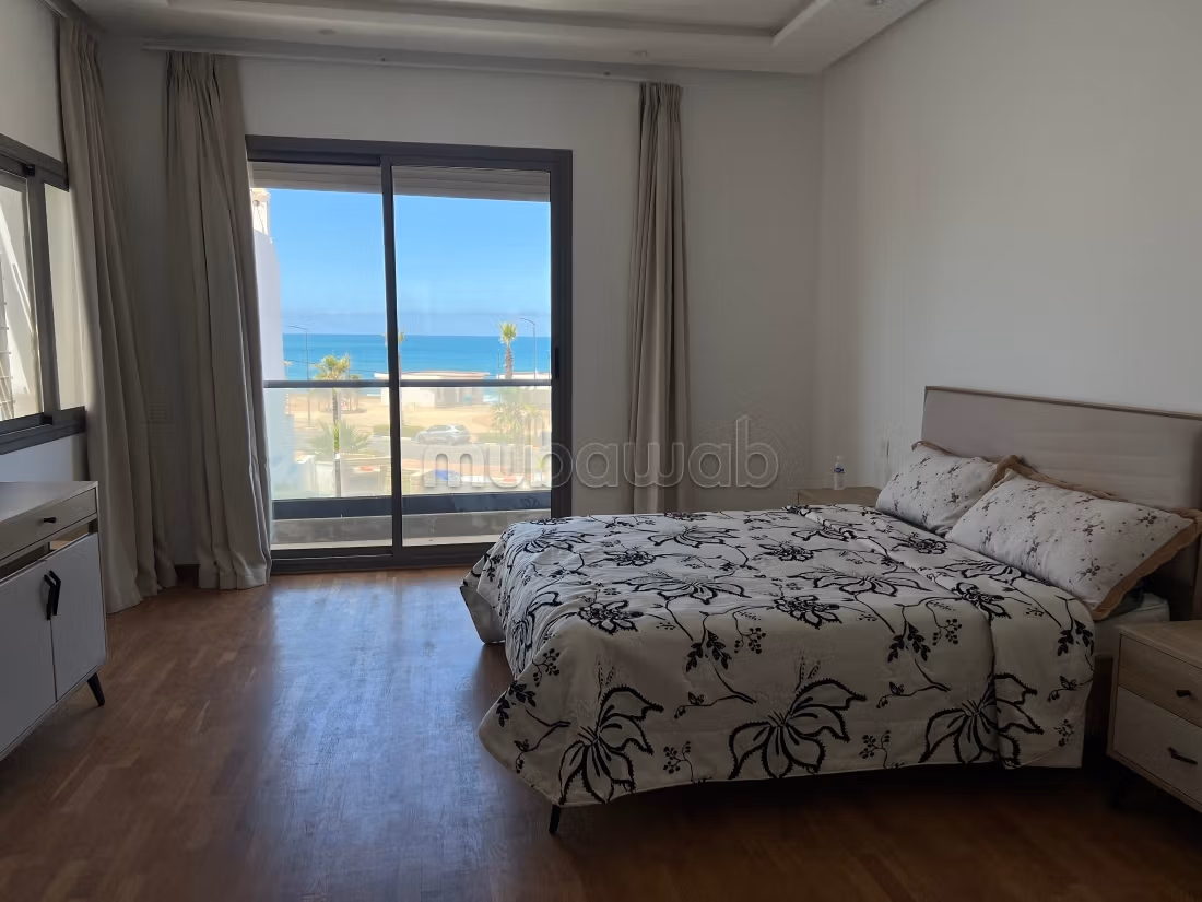 Stunning furnished villa for rent in Dar Bouazza. 3 beautiful bedrooms