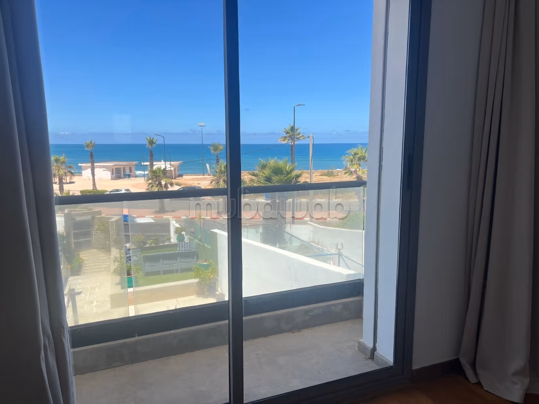 Stunning furnished villa for rent in Dar Bouazza. 3 beautiful bedrooms