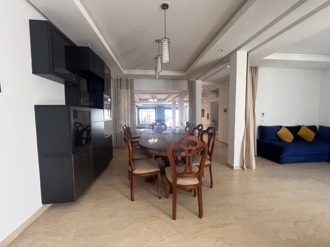 Stunning furnished villa for rent in Dar Bouazza. 3 beautiful bedrooms