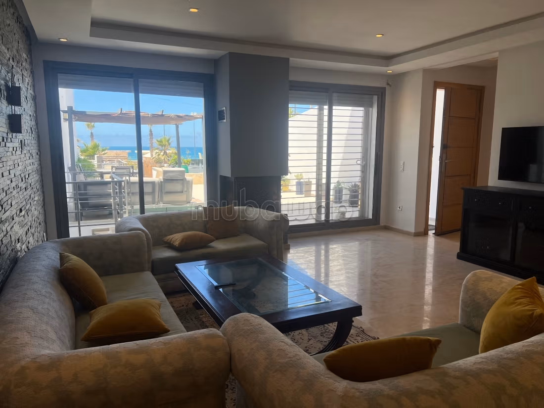 Stunning furnished villa for rent in Dar Bouazza. 3 beautiful bedrooms
