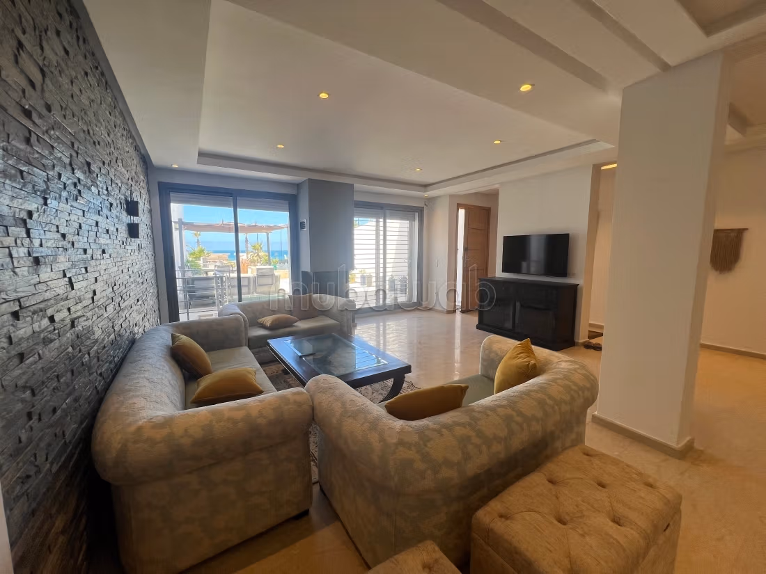 Stunning furnished villa for rent in Dar Bouazza. 3 beautiful bedrooms