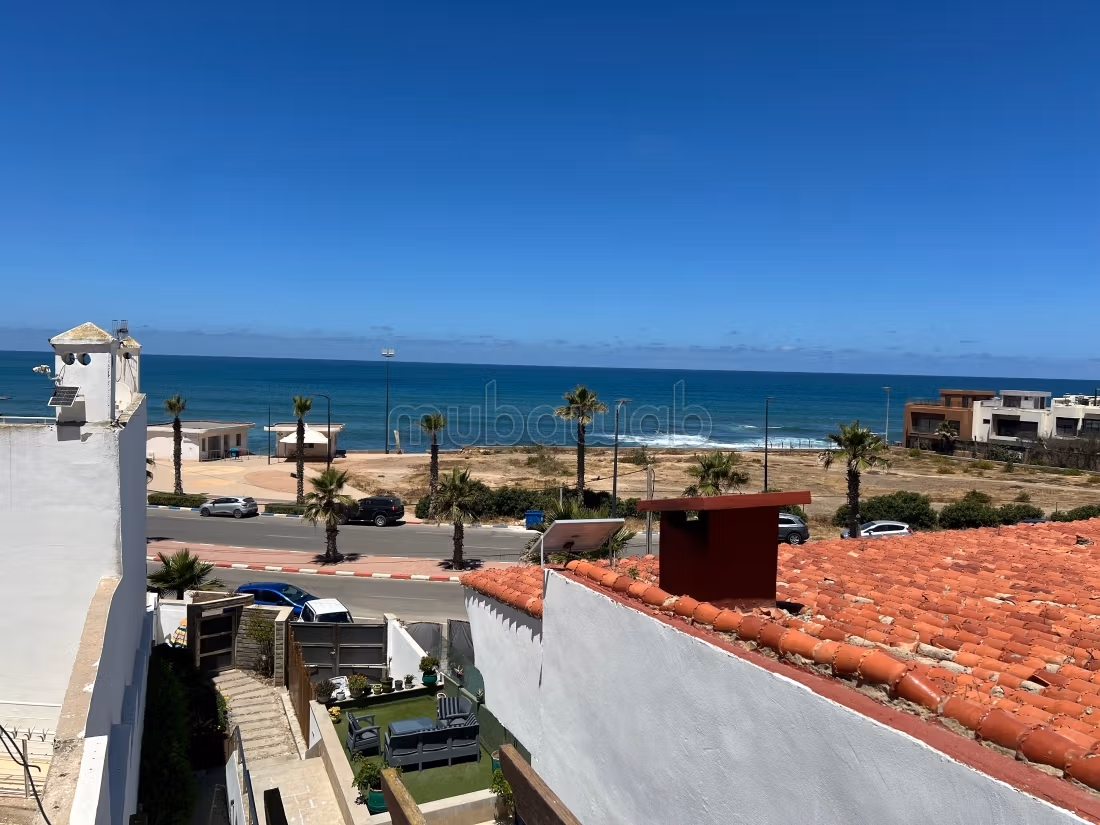 Stunning furnished villa for rent in Dar Bouazza. 3 beautiful bedrooms