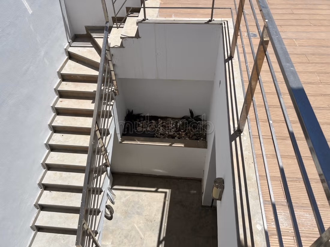Stunning furnished villa for rent in Dar Bouazza. 3 beautiful bedrooms