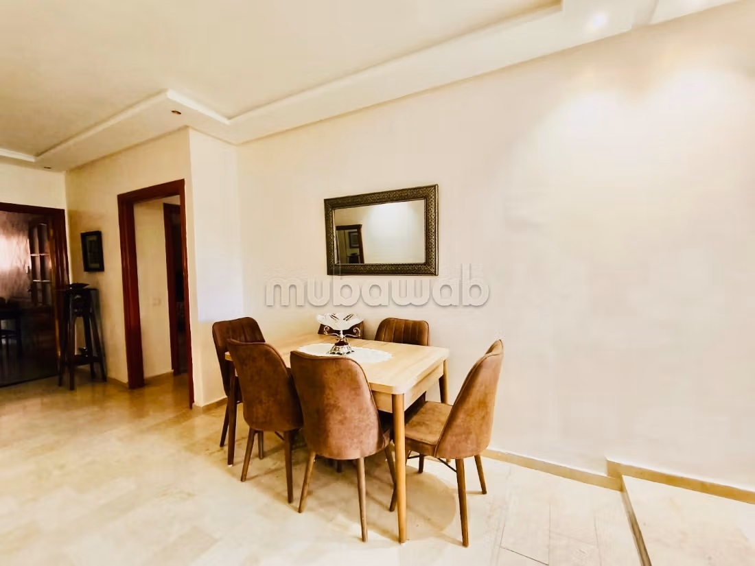 Apartment for rent in Guéliz. Large area 106 m². Cellar