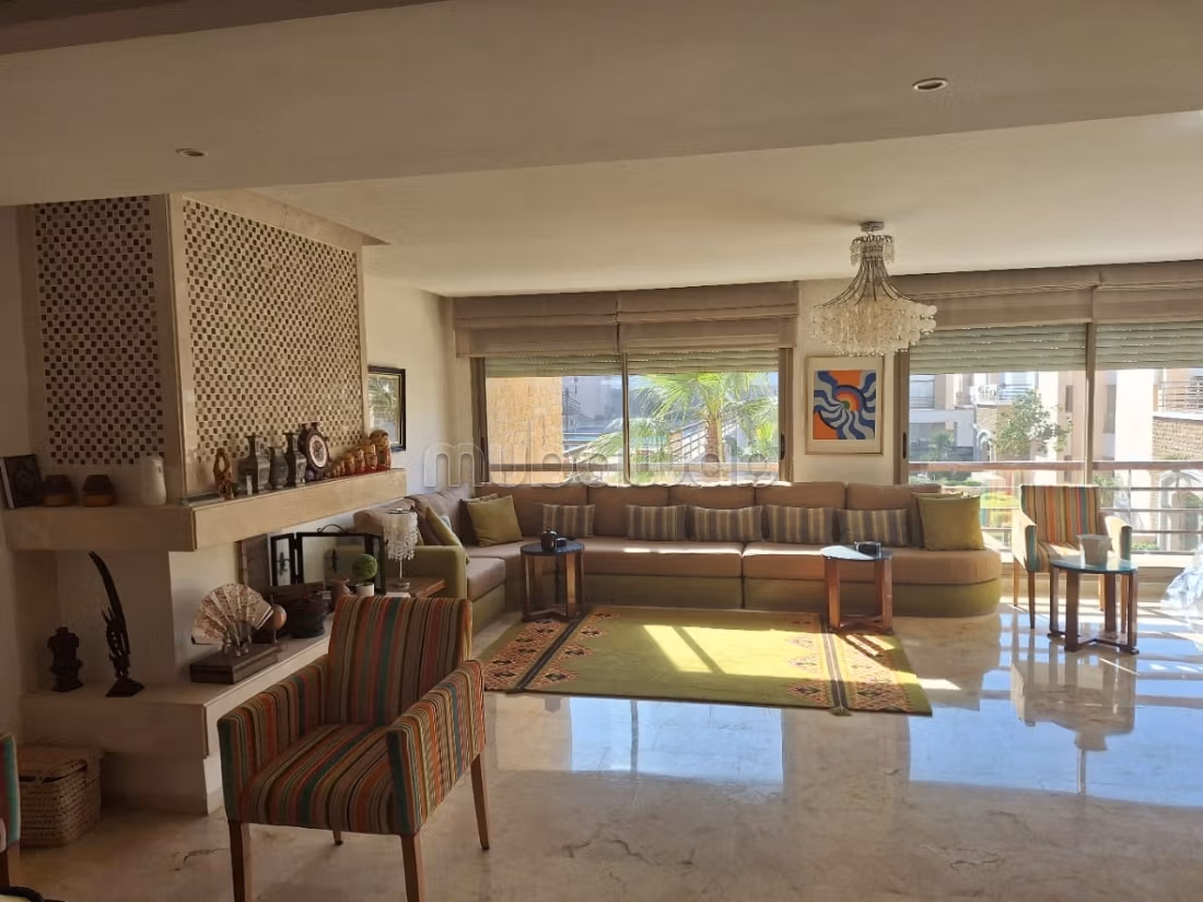 Un magnifique apt vue mer à vendre