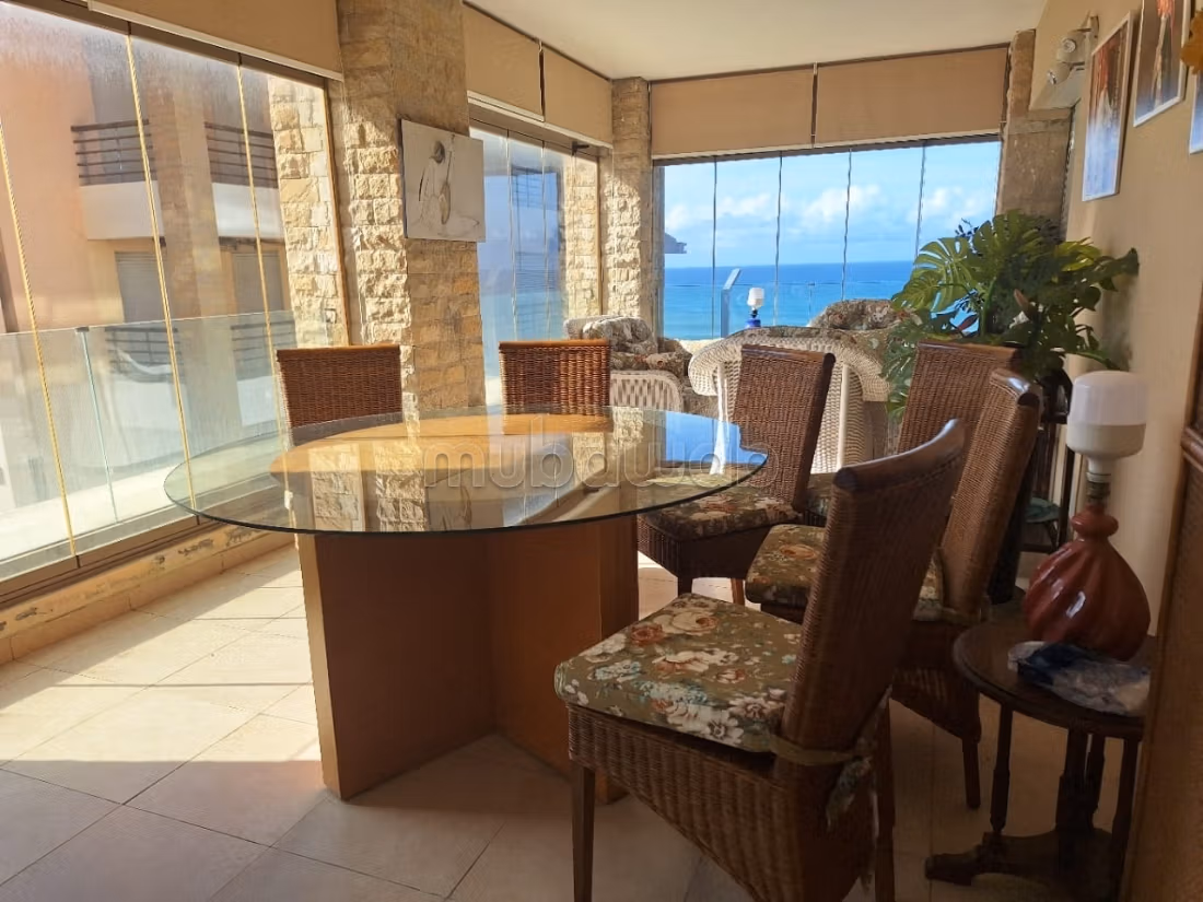 Un magnifique apt vue mer à vendre