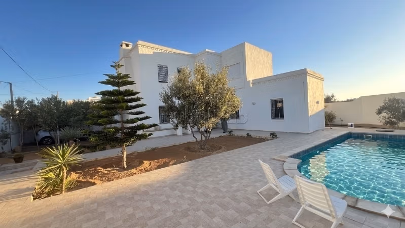 Djerbian style villa for sale in Houmet Souk