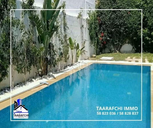 Villa piscine à pieds de la plage à Hammamet