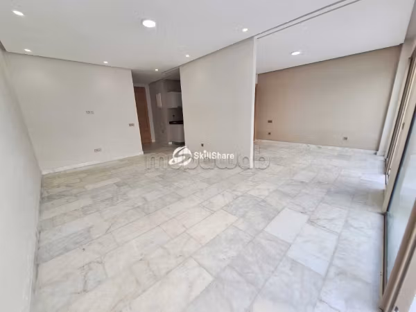 Nuovo studio in affitto con terrazza - Le Principesse