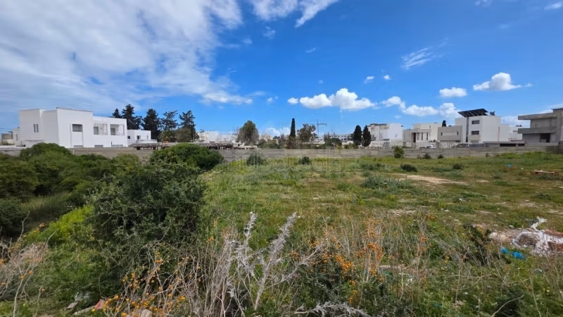 A vendre Terrain 1368m